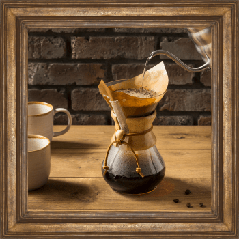 Chemex, gooseneck kettle, and coffee cups